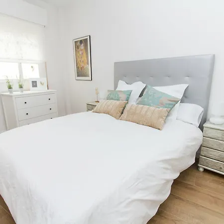 Charming 3 Bedrooms Historical Center Malaga